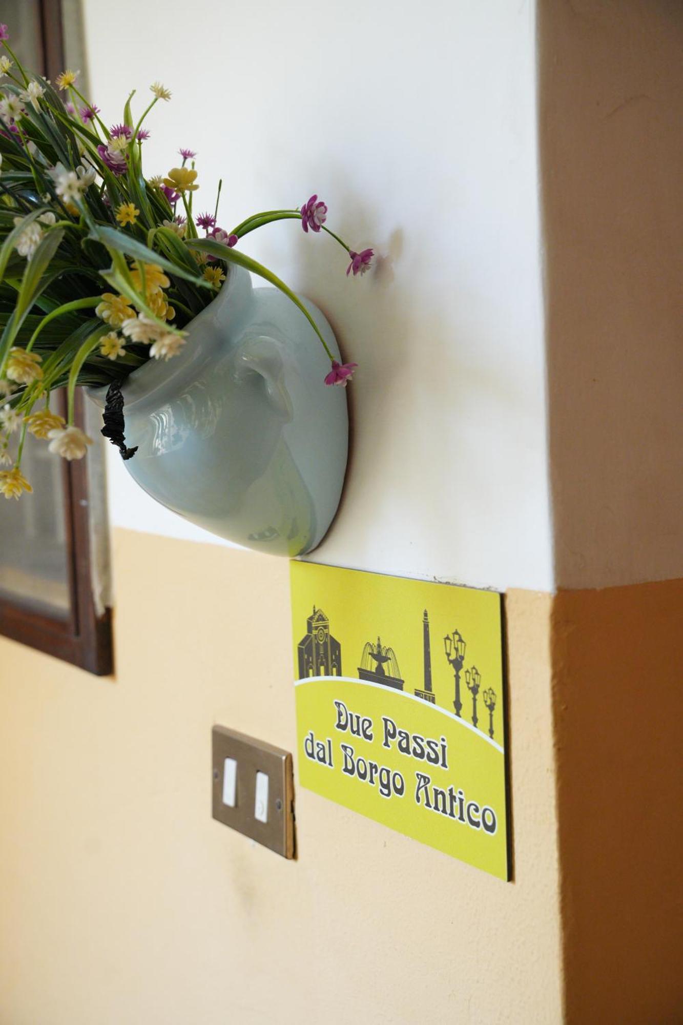 Appartamento Due Passi Dal Borgo Antico Bari Esterno foto