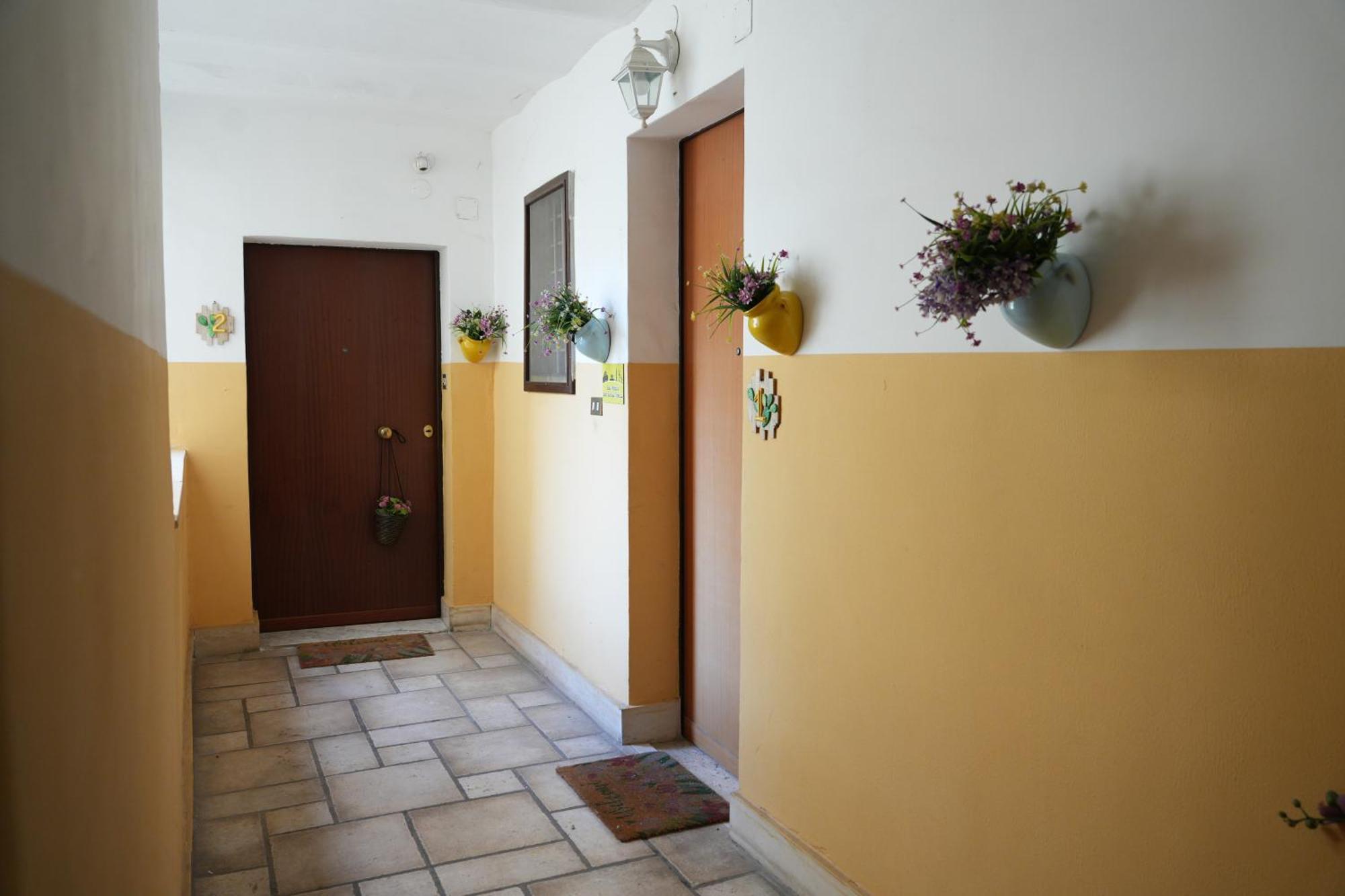 Appartamento Due Passi Dal Borgo Antico Bari Esterno foto